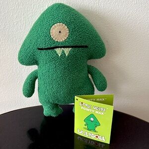 Vintage 2009 Pointy Max Little Ugly, Uglydoll Green Plush Animal Toy. 7”